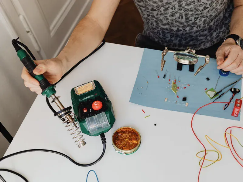 Circuit board under hands-on laboratory testing for fast switching behavior