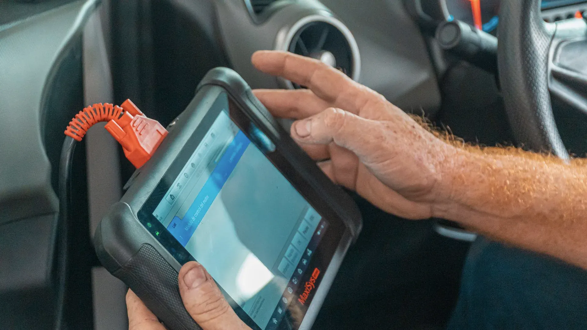 Automotive electronics diagnostic work representing CAN FD transceiver and network validation