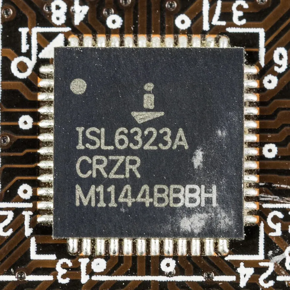 Intersil ISL6323A controller in a QFN package mounted on a circuit board