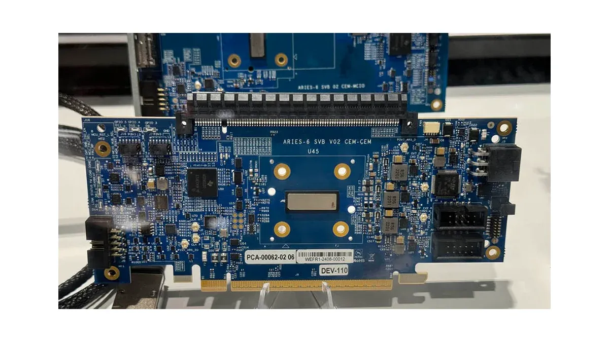 Aries 6 PCIe retimer evaluation board with connectors and control circuitry