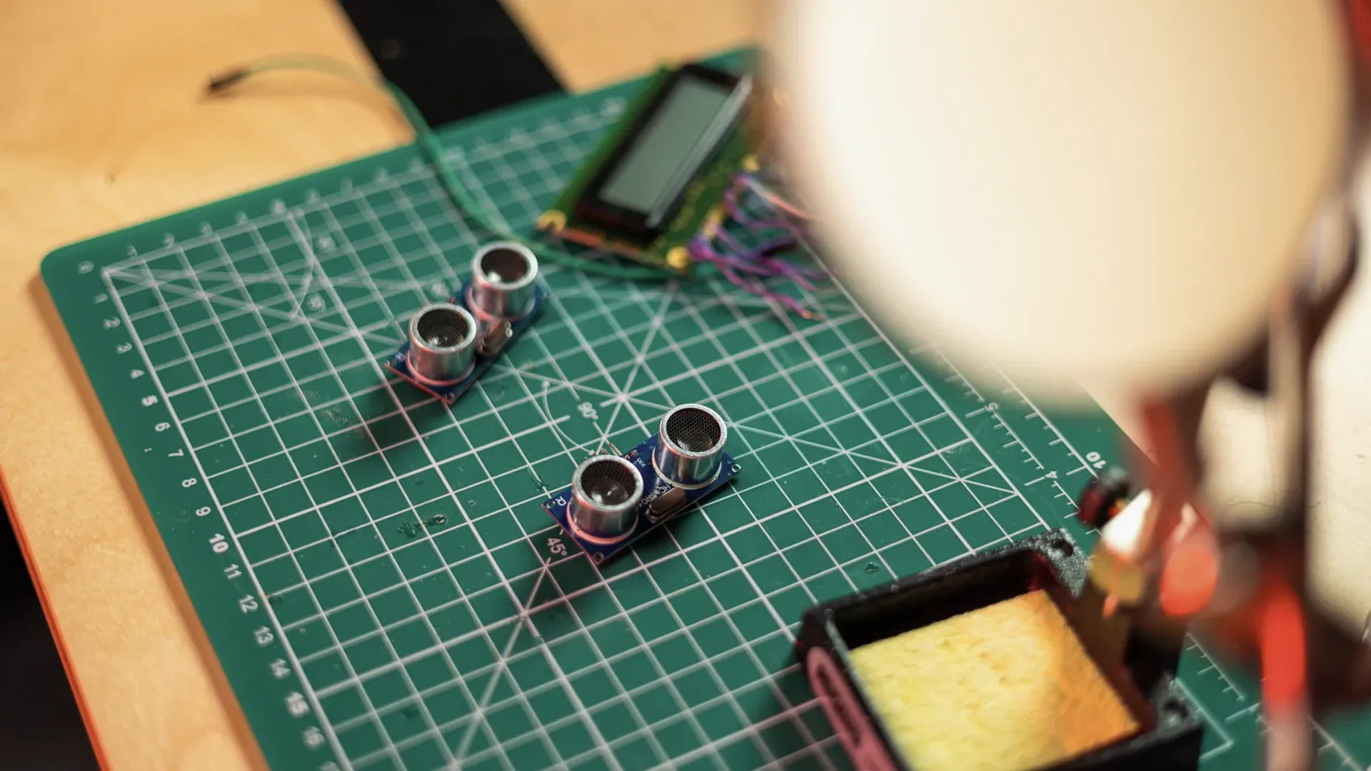 Industrial sensor electronics representing the 2026 signal conditioner IC market and procurement outlook
